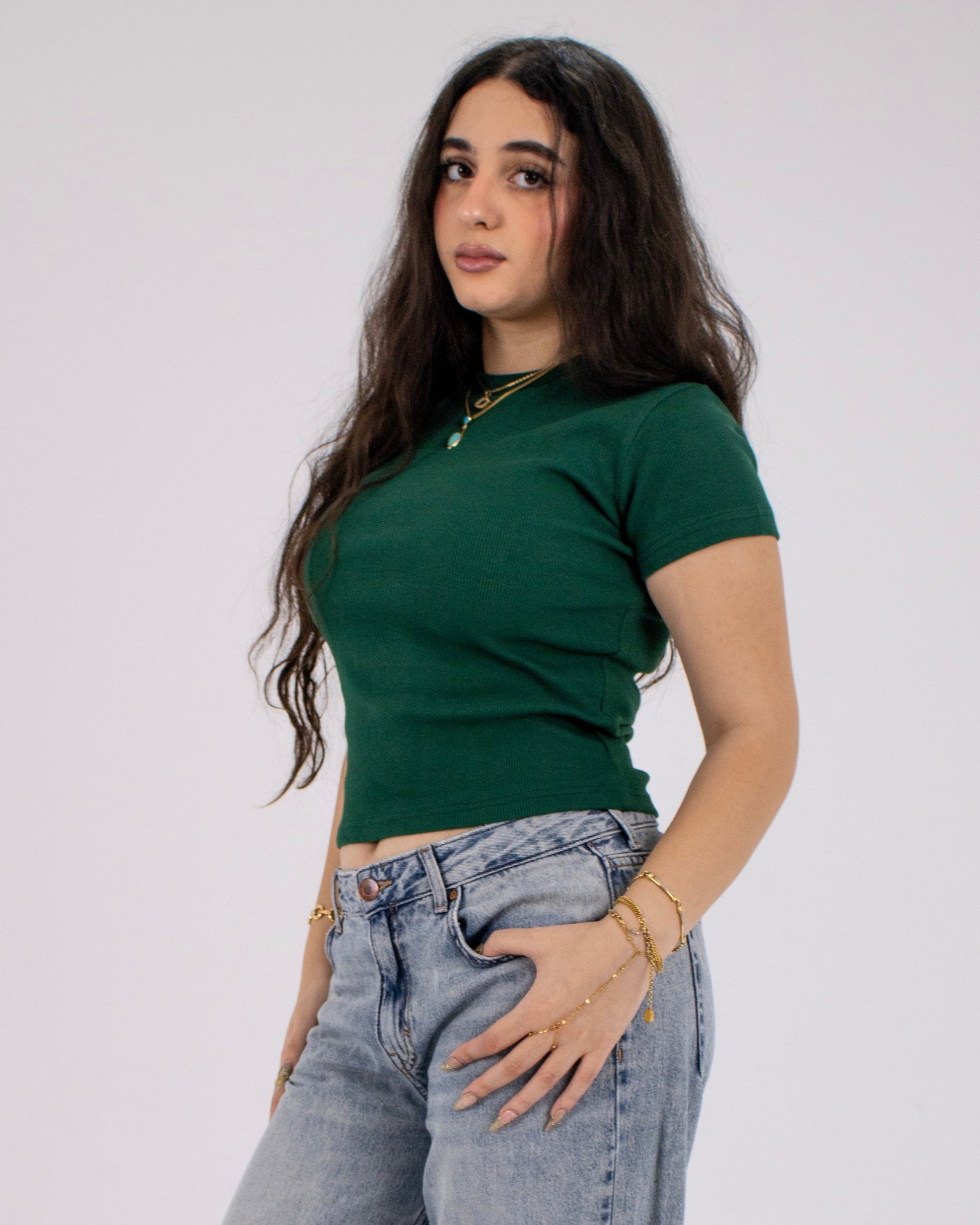 HERS basic short sleeved top in emerald green