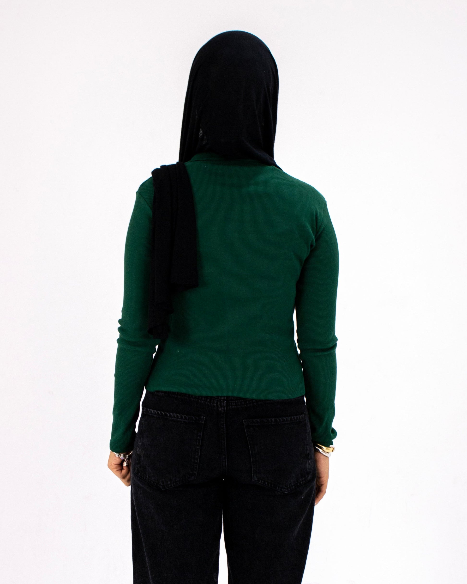 HERS long sleeved basic top in emerald green