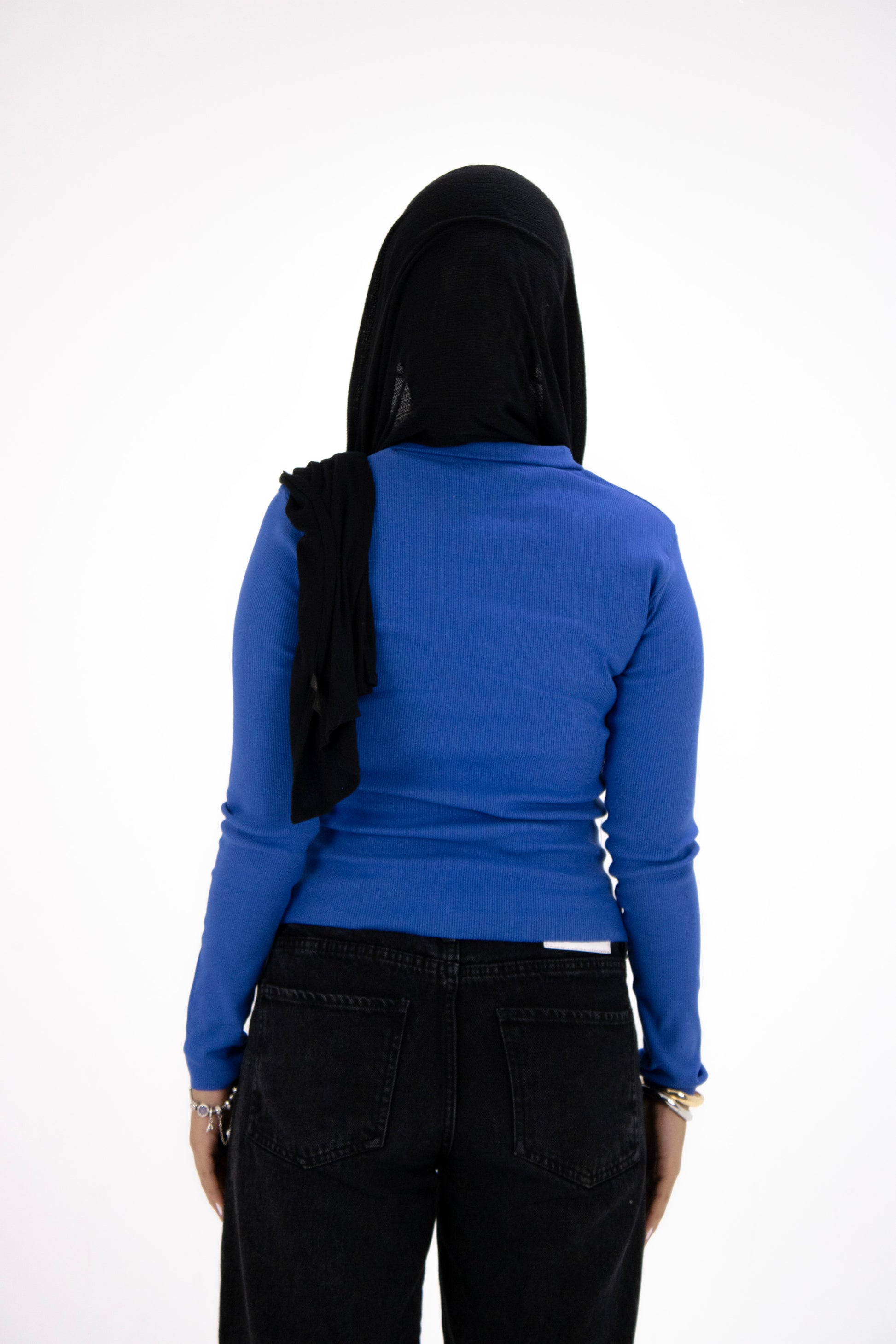 HERS long sleeved basic top in blue