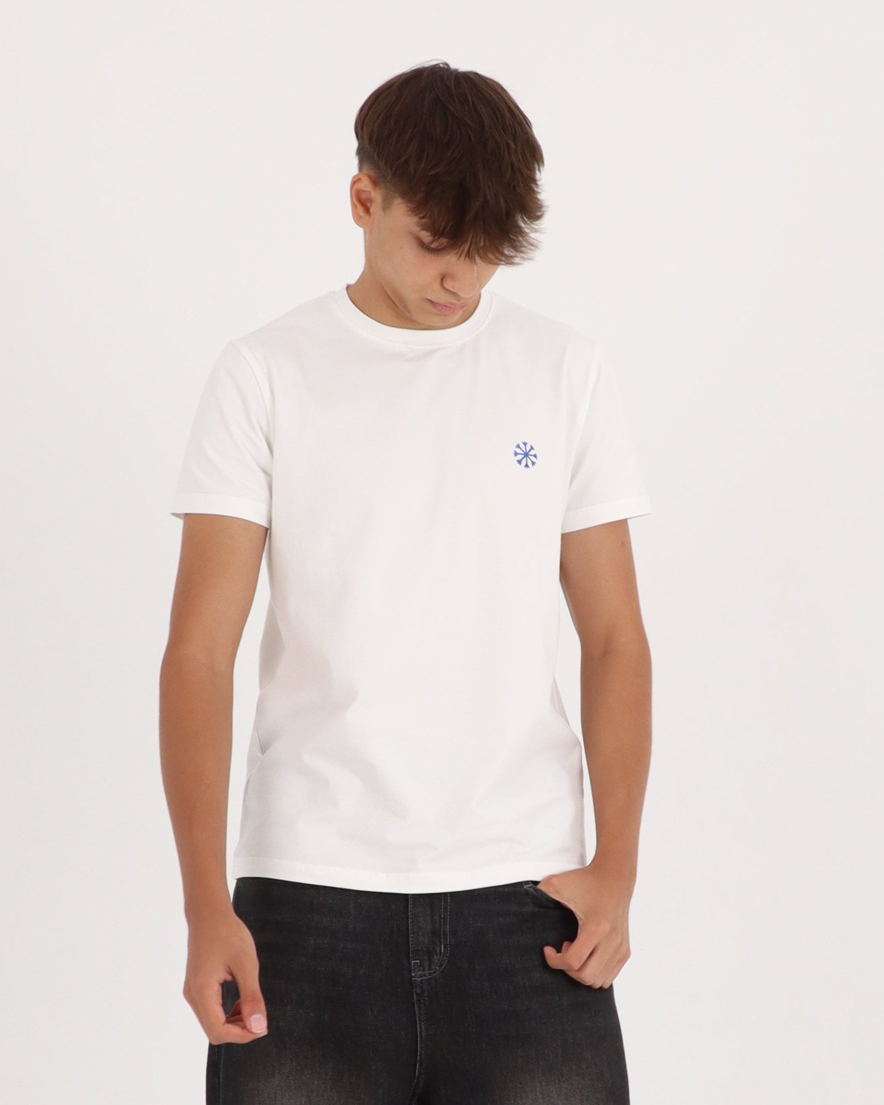 BAZIC white (blue reflective) tee