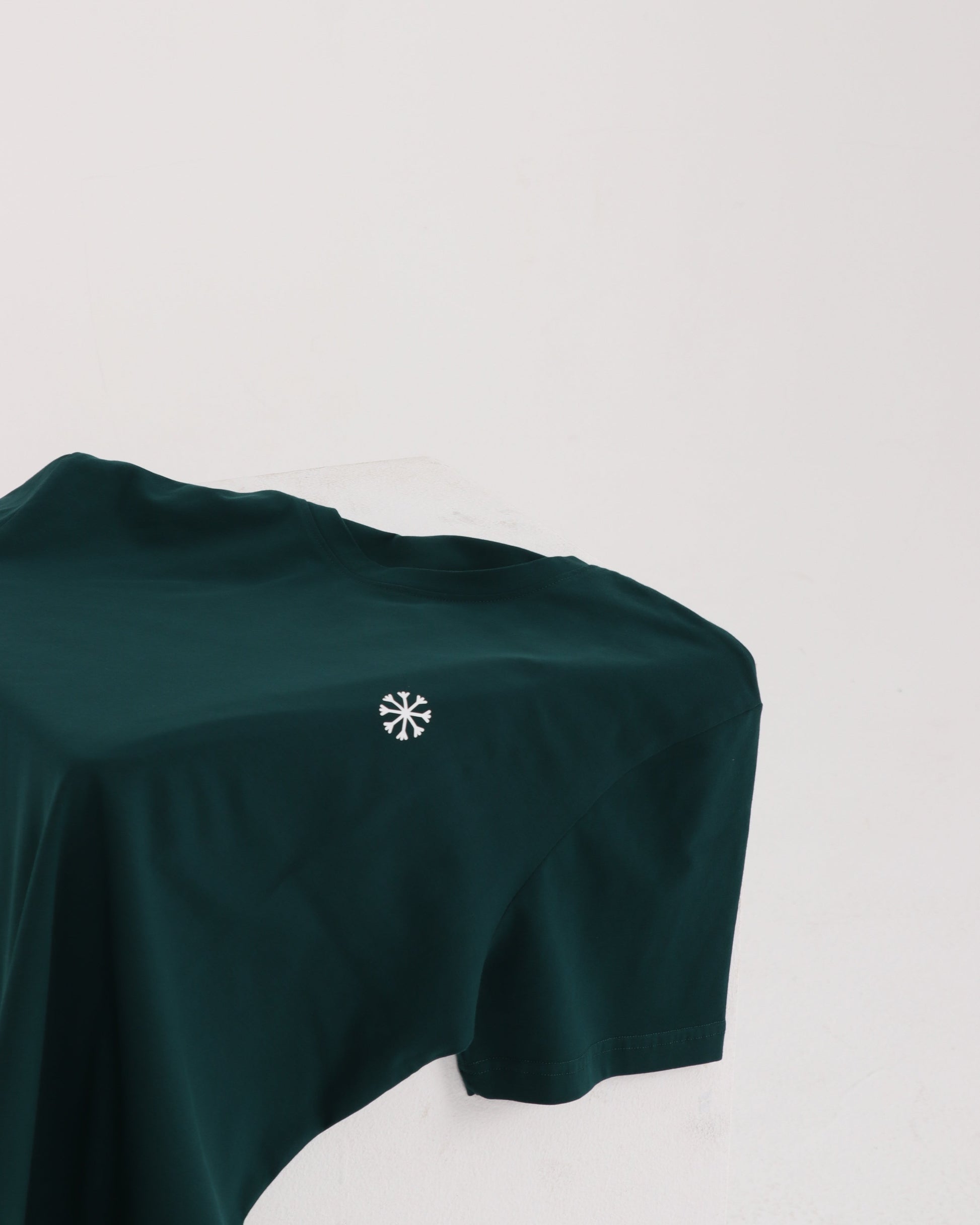BAZIC emerald green logo tee