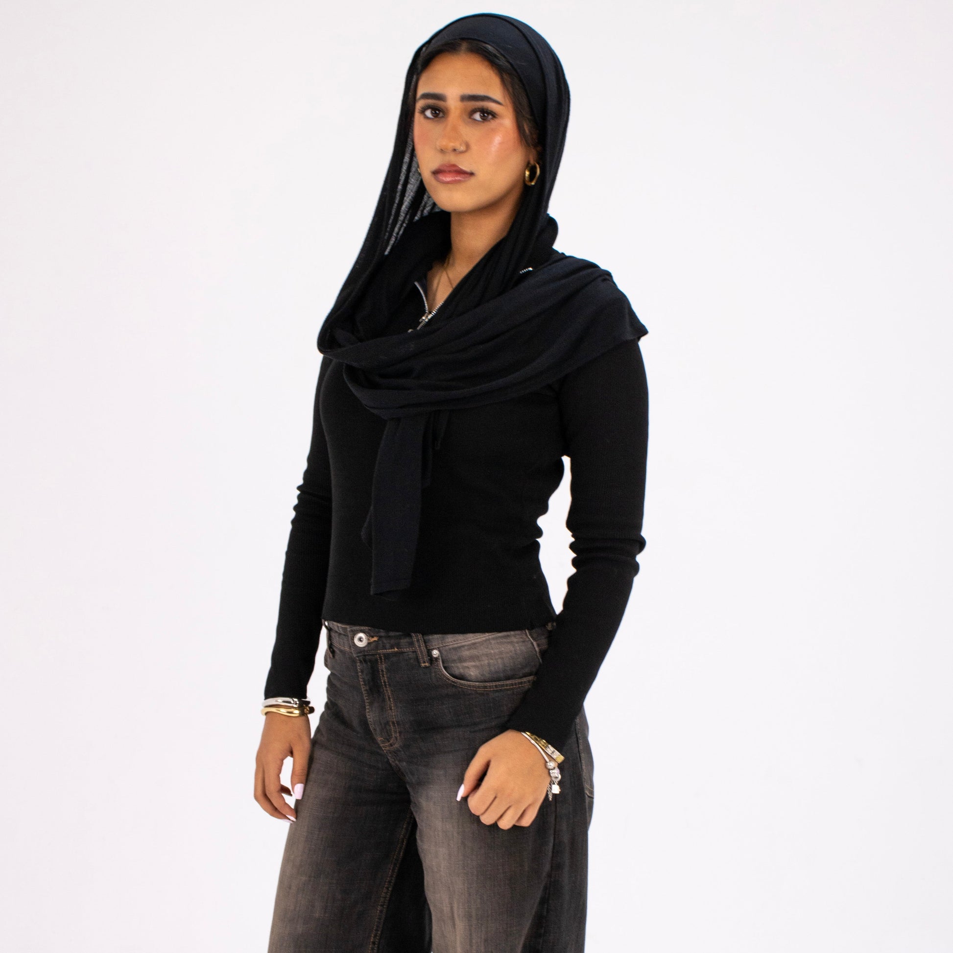 HERS long sleeved basic top in black